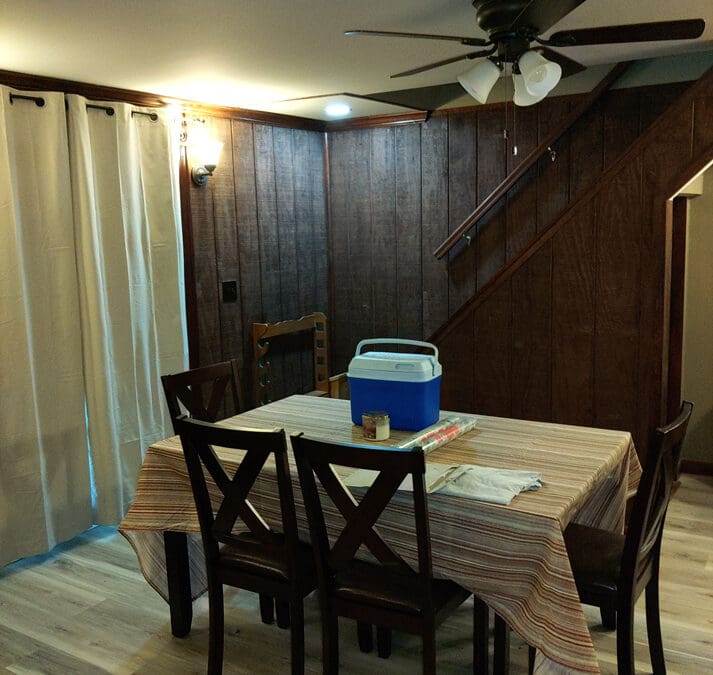 camp-first-floor-dining-and-stairs